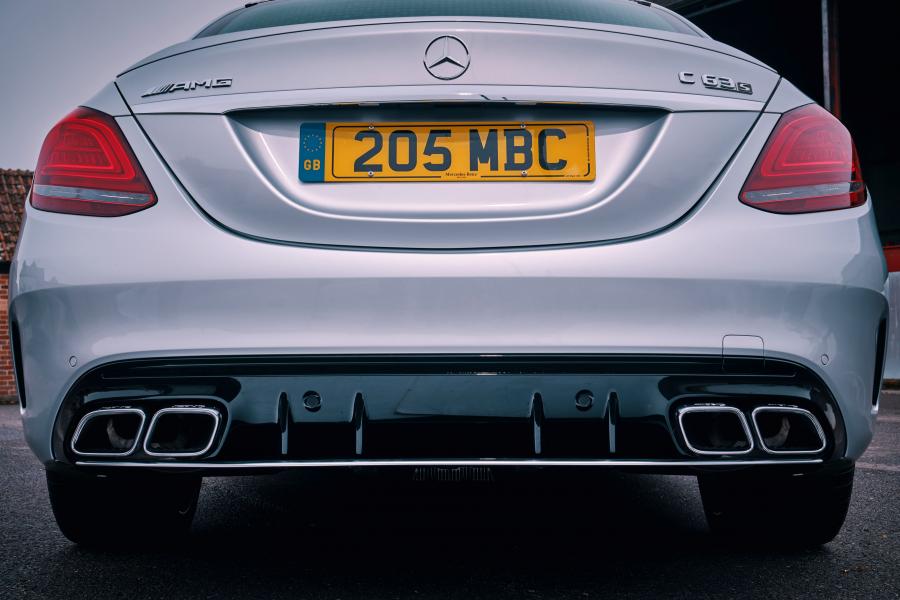 Детали экстерьера Mercedes-AMG C63 S (W205) 2018 года  (UK) (фото 38 из 40)